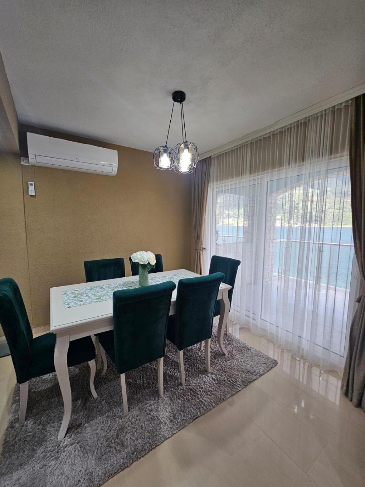 Apartamento Sun Rays Kotor Exterior foto